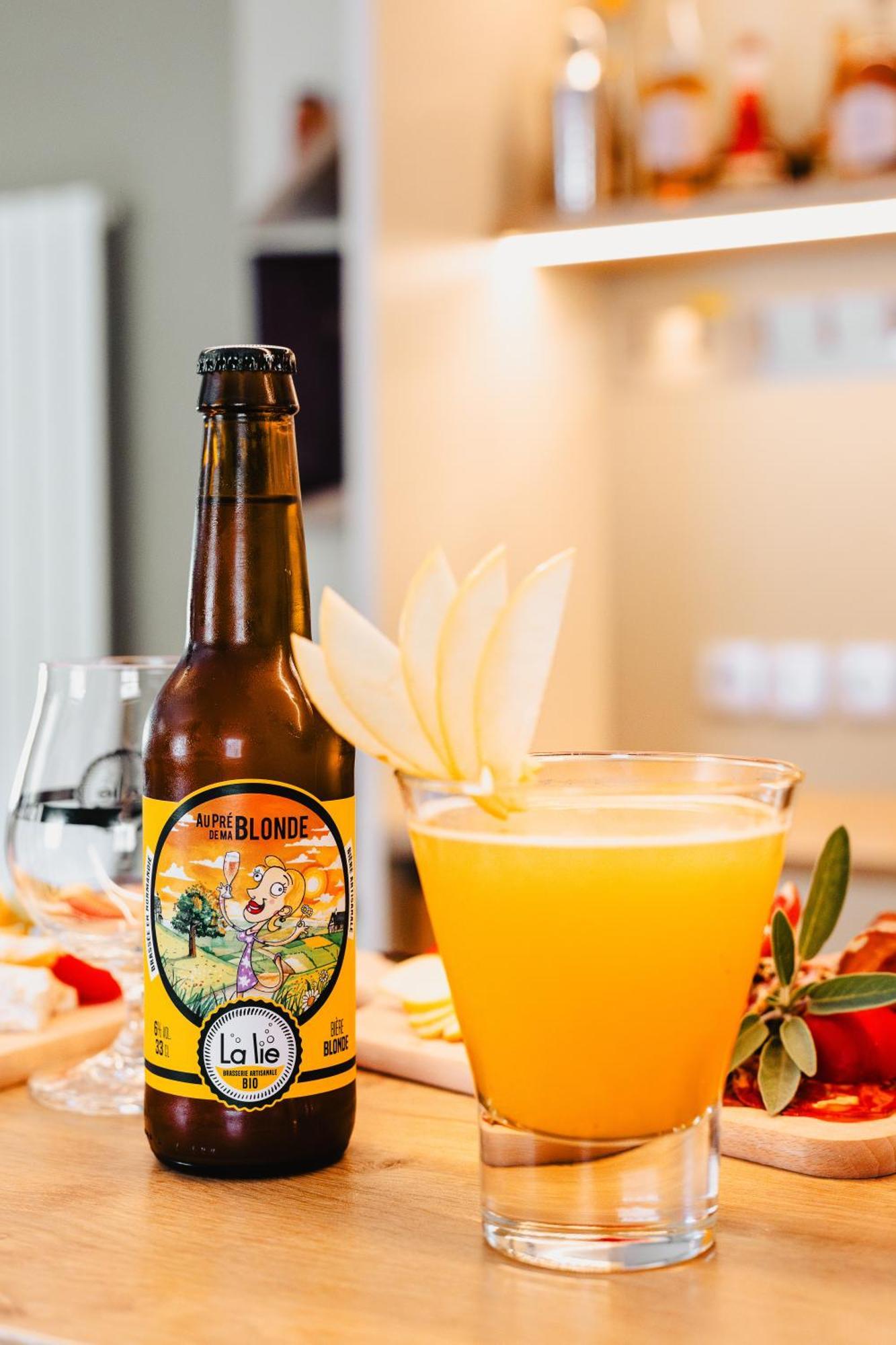 Logis Hotel Le Relais De La Poste Restaurant Le Fil Du Temps Thury-Harcourt-le-Hom 외부 사진