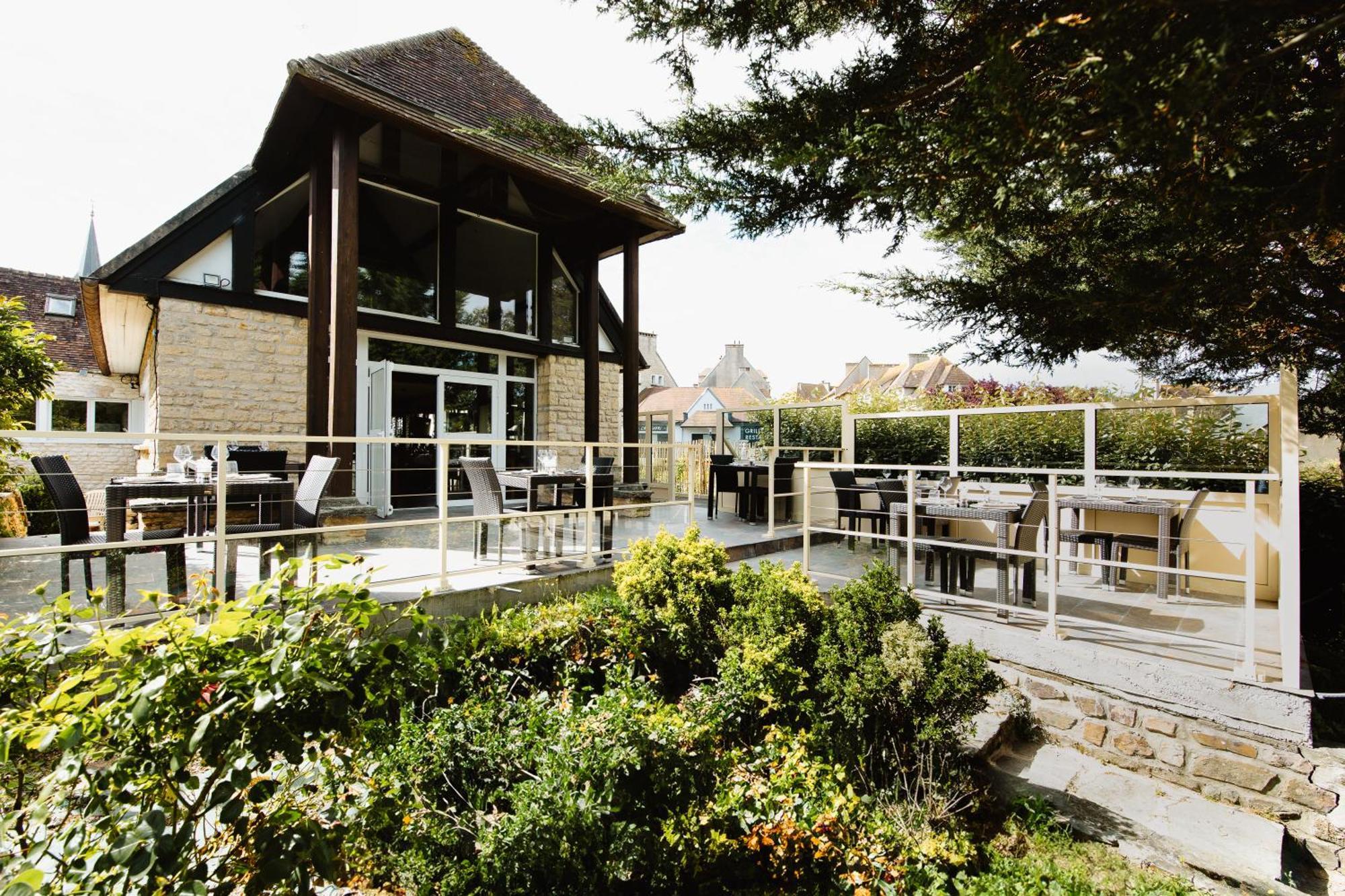 Logis Hotel Le Relais De La Poste Restaurant Le Fil Du Temps Thury-Harcourt-le-Hom 외부 사진